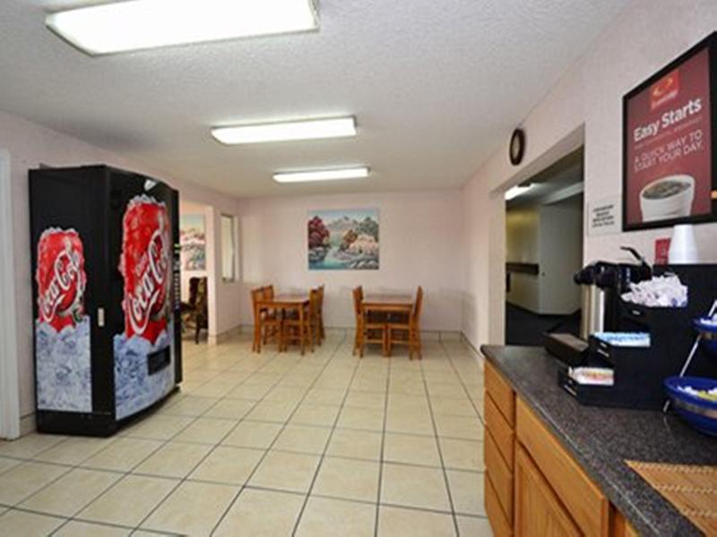 Econo Lodge Ґаллап Ресторан фото