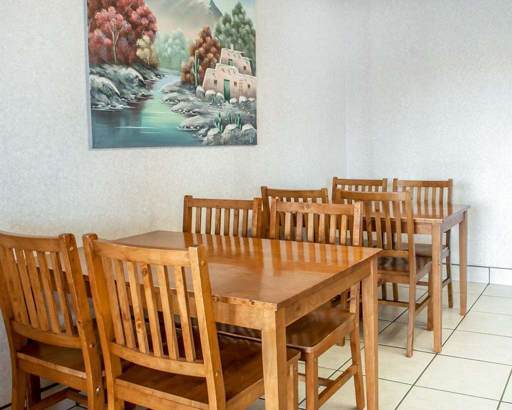 Econo Lodge Ґаллап Ресторан фото